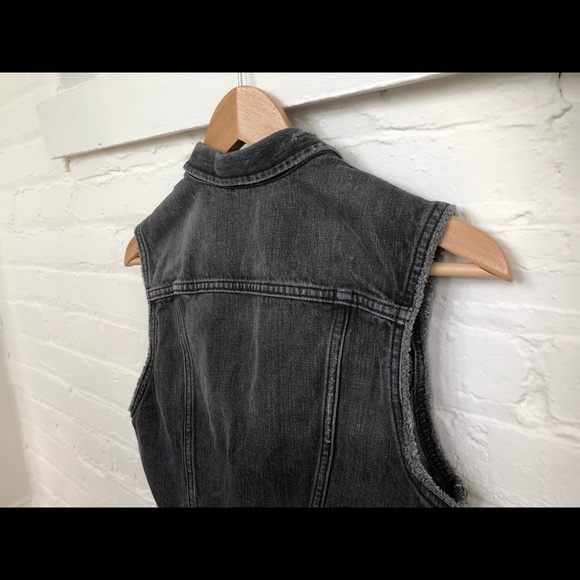 H&M denim vest - Picture 4 of 7